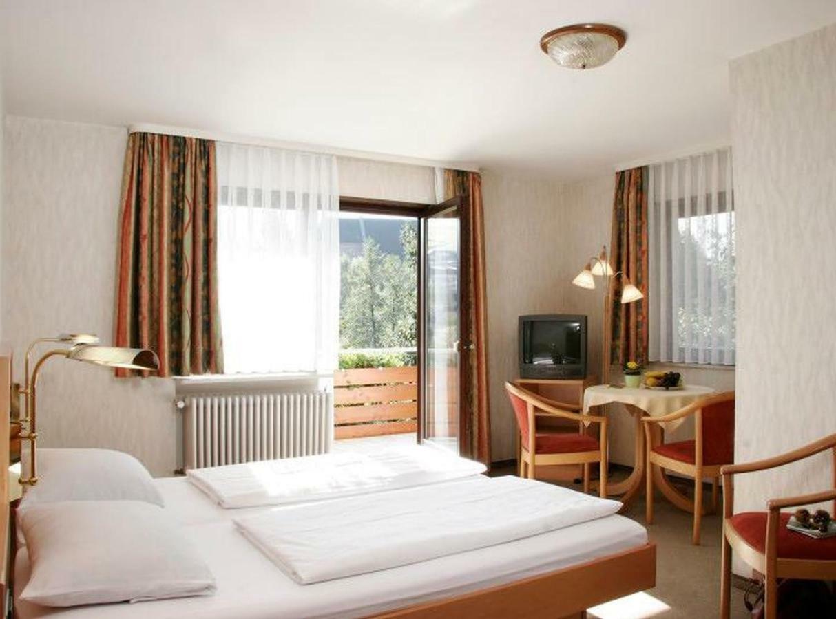 Pension Waldfrieden Oberharmersbach Bagian luar foto